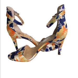 VINCE CAMUTO Sz 8.5 Vibrant Court Floral Open Toe Ankle Strap 3.5” Heels Shoes